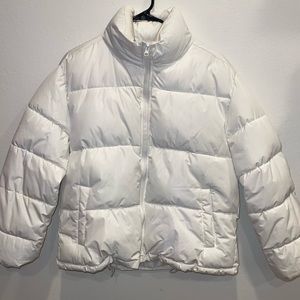 White Puffer🌩️